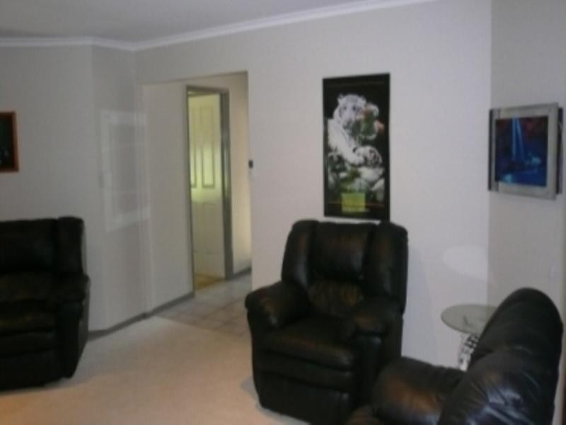 9 McCormack Court, Collingwood Park QLD 4301