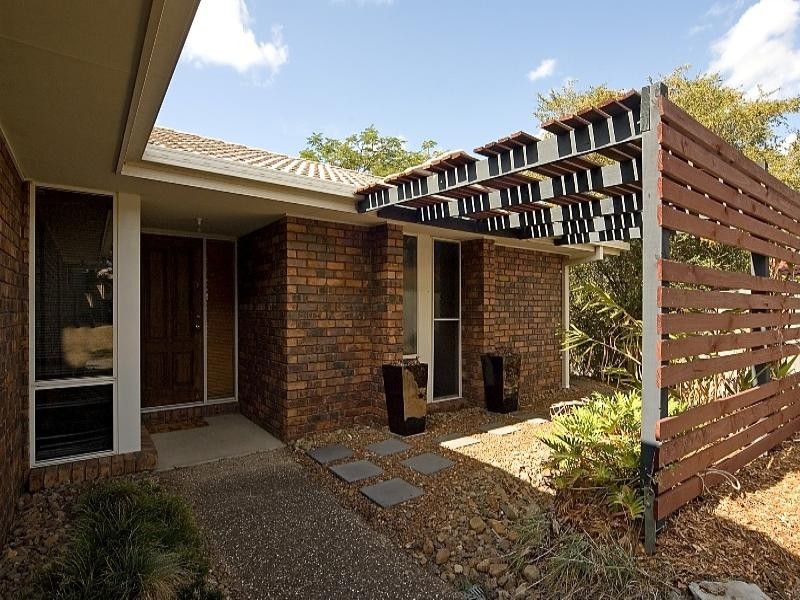 9 McCormack Court, Collingwood Park QLD 4301