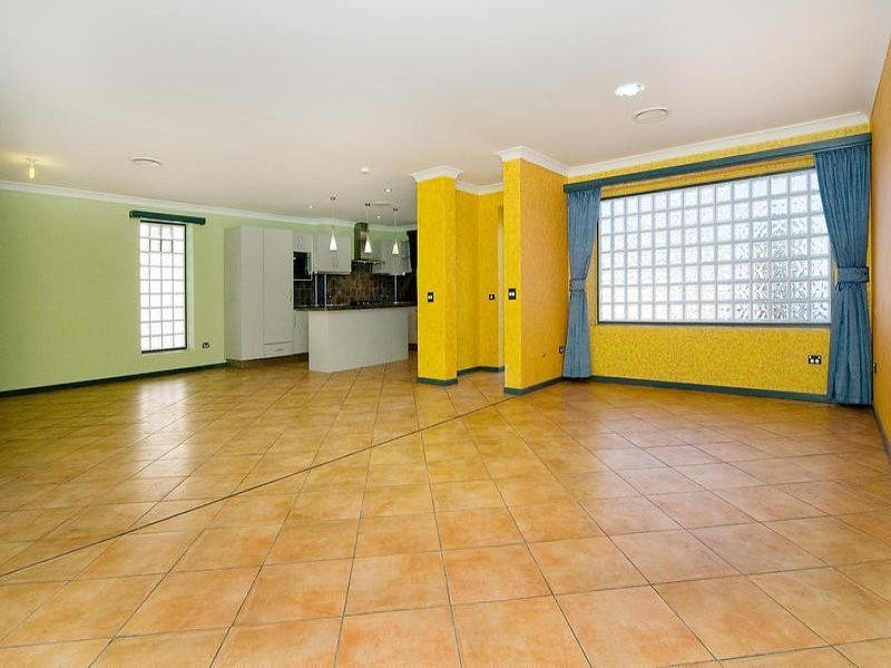 2 Dale Road, Camira QLD 4300