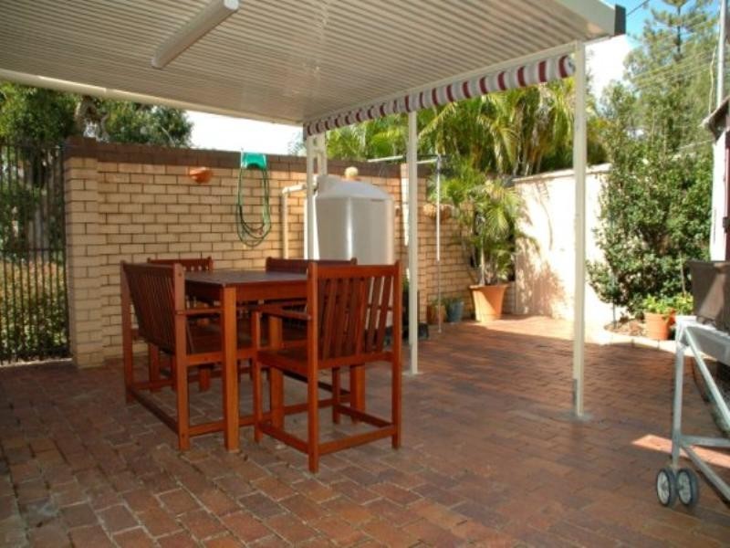 2 Stephen Crescent, Goodna QLD 4300