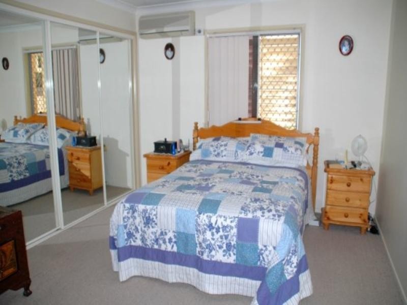 2 Stephen Crescent, Goodna QLD 4300