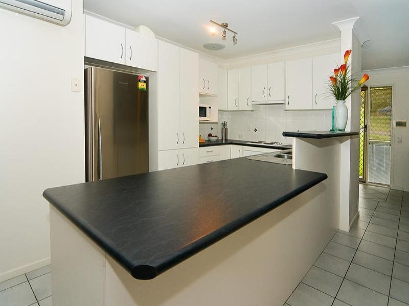 6 SImpson Court, Goodna QLD 4300