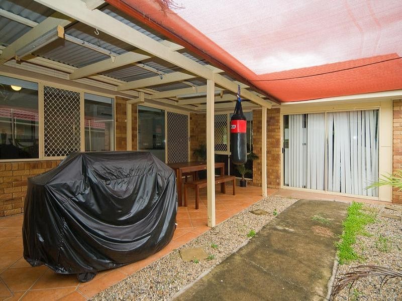 6 SImpson Court, Goodna QLD 4300