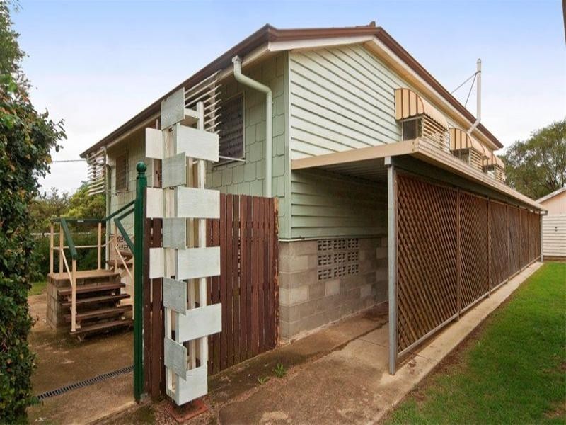 12 New Chum Road, Dinmore QLD 4303