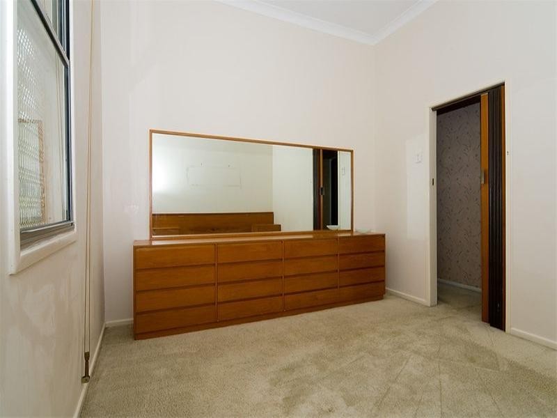 12 New Chum Road, Dinmore QLD 4303