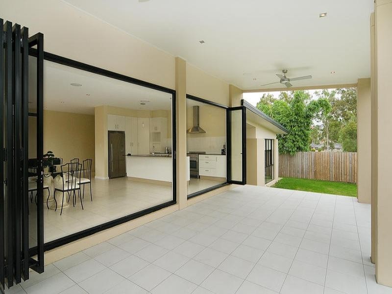 64 Joseph Avenue, Moggill QLD 4070