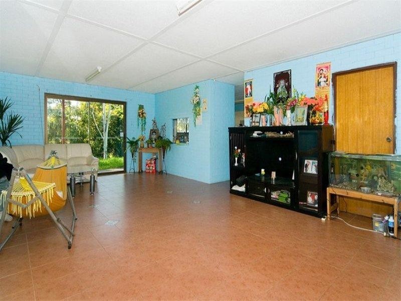 66 Halletts Road, Redbank Plains QLD 4301