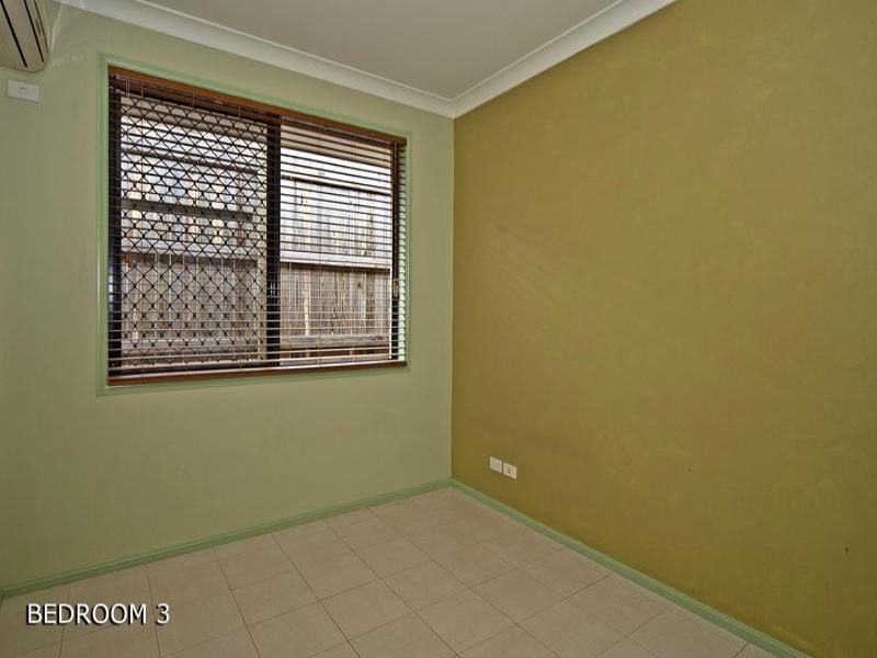 3 Freesia Close, Springfield Lakes QLD 4300
