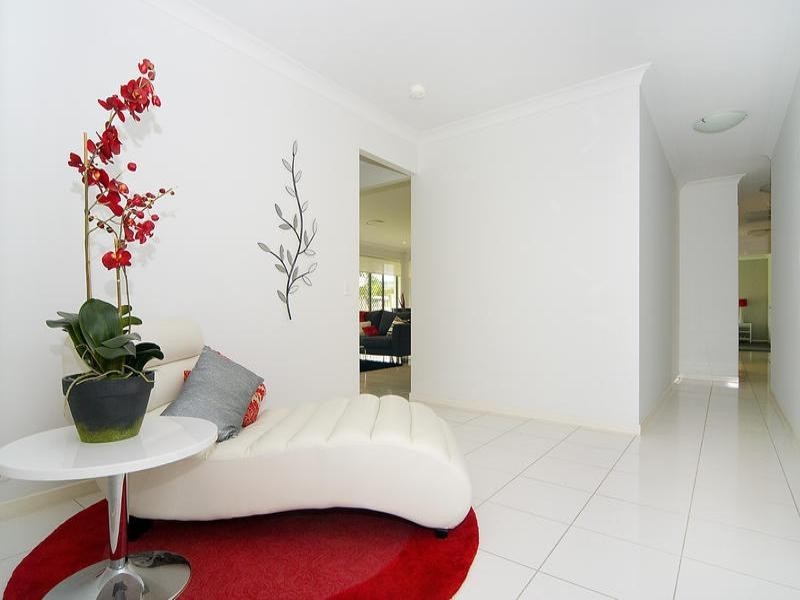 27 Holterman, Redbank Plains QLD 4301