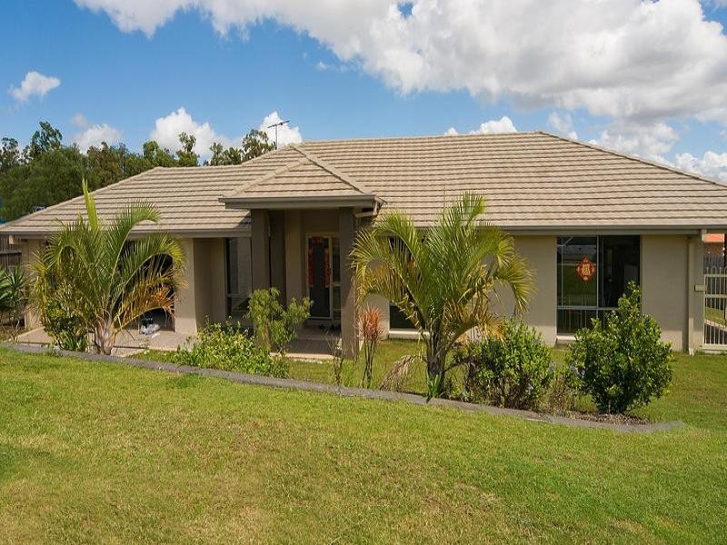 13 De Valera, Collingwood Park QLD 4301