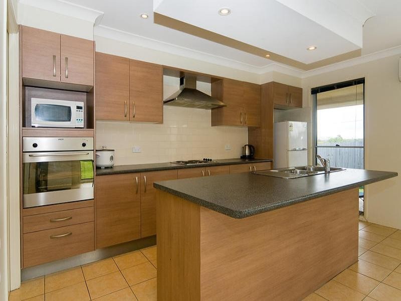 13 De Valera, Collingwood Park QLD 4301