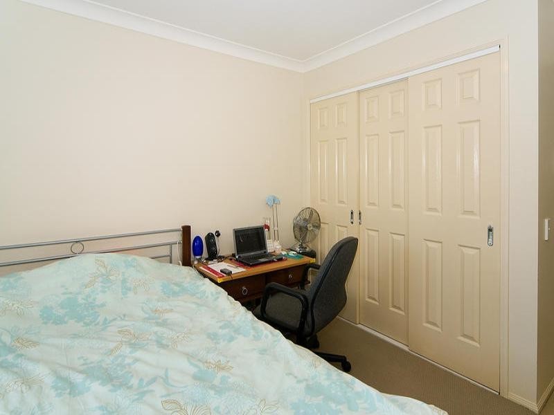 13 De Valera, Collingwood Park QLD 4301