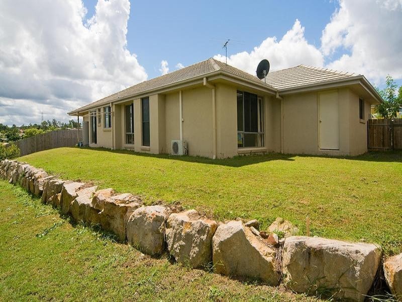 13 De Valera, Collingwood Park QLD 4301