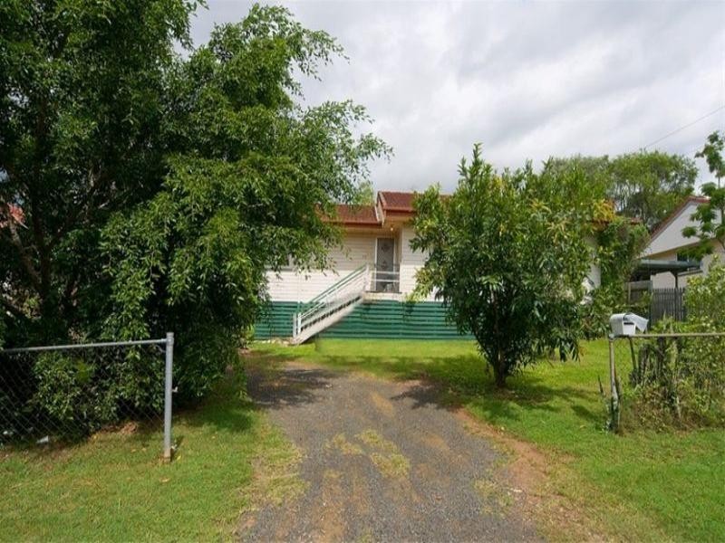 75 Diamond Street, Riverview QLD 4303