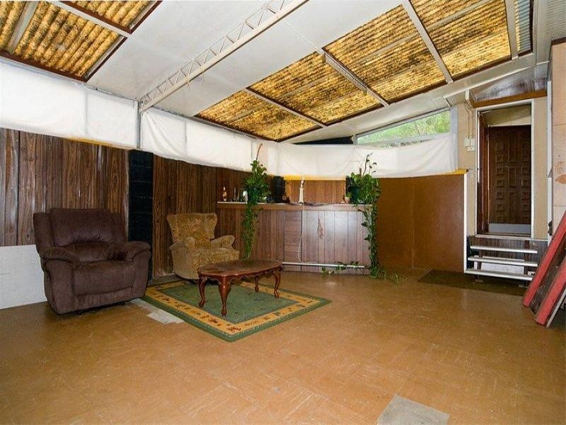 2 Mitchel Street, Riverview QLD 4303