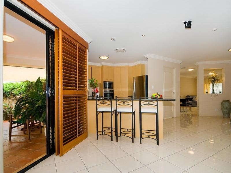 43 Oakview Circuit, Brookwater QLD 4300