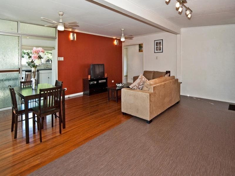 8 Parker Street, Goodna QLD 4300