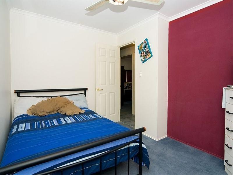 27 Karen Street, Camira QLD 4300