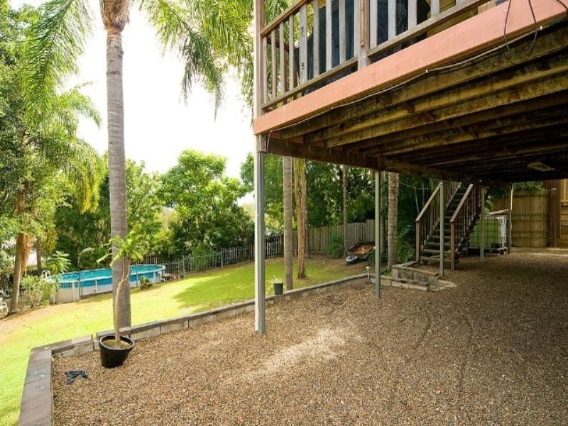 27 Karen Street, Camira QLD 4300