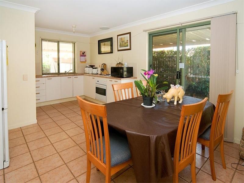 12 Clifford Court, Goodna QLD 4300