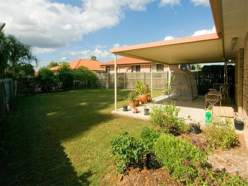 12 Clifford Court, Goodna QLD 4300