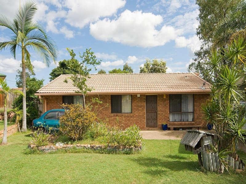 33 Hartley Crescent, Redbank Plains QLD 4301