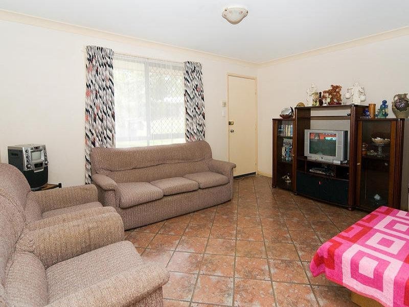 33 Hartley Crescent, Redbank Plains QLD 4301