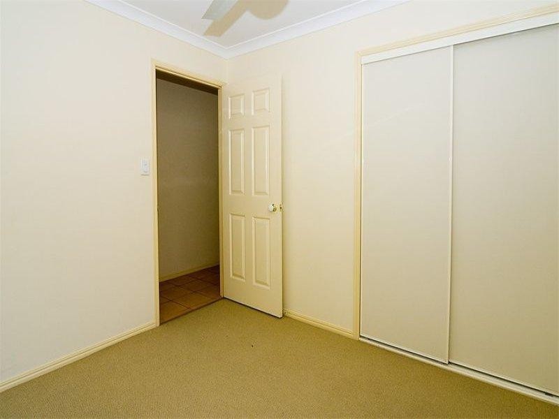 4 Odea, Goodna QLD 4300