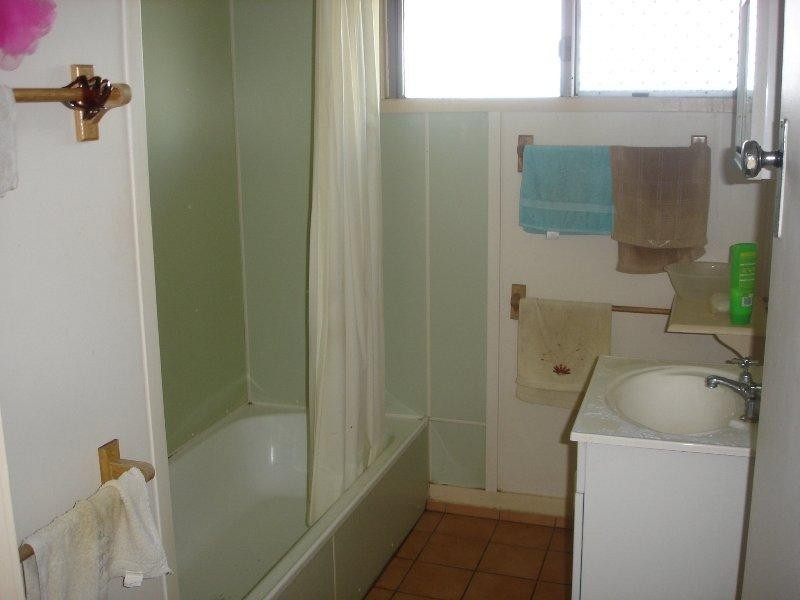 73 Old Logan Road, Gailes QLD 4300