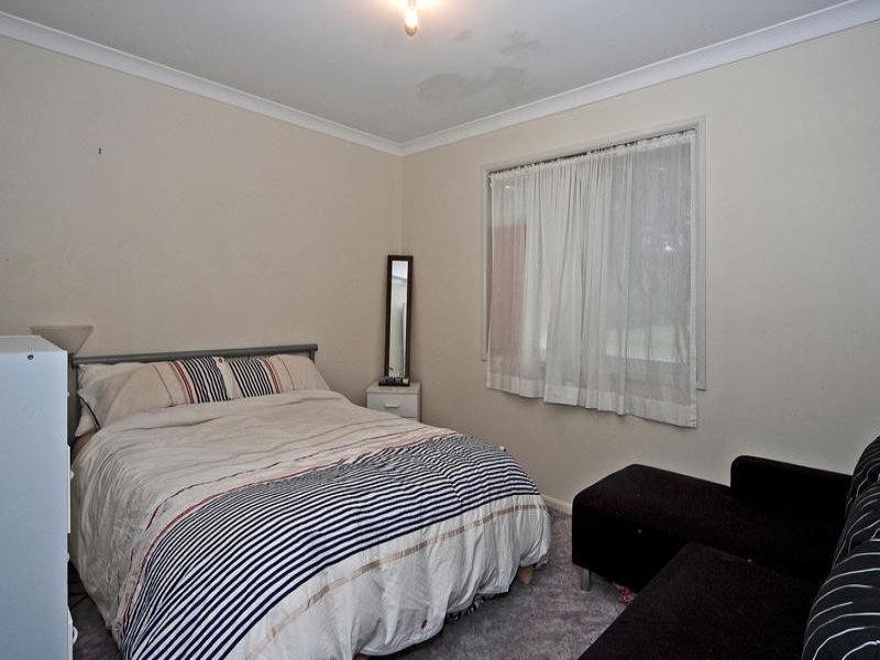 9 Danyel Court, Redbank Plains QLD 4301