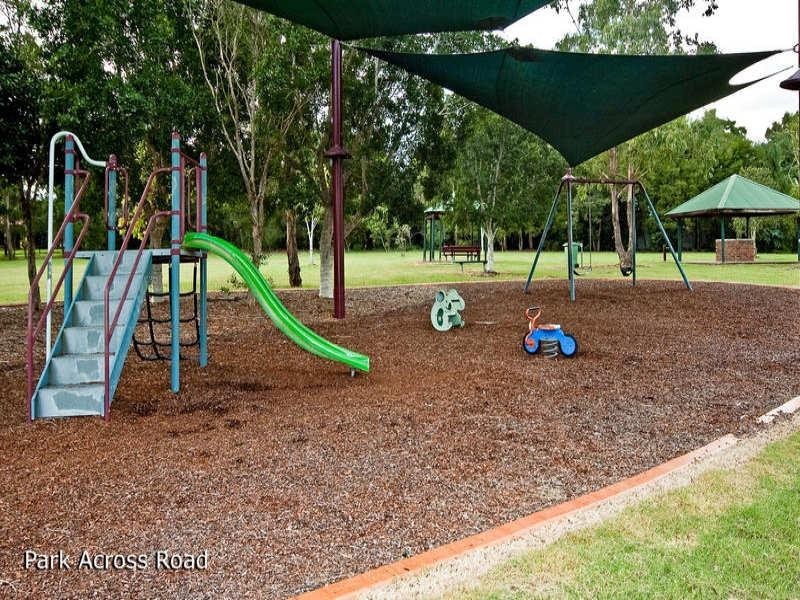 9 Danyel Court, Redbank Plains QLD 4301