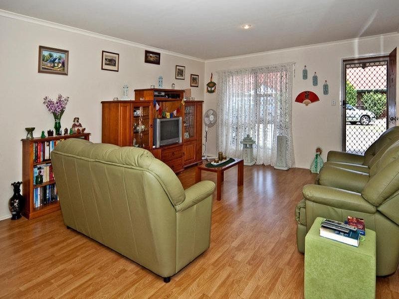 9/3 Rosegum Place, Redbank Plains QLD 4301