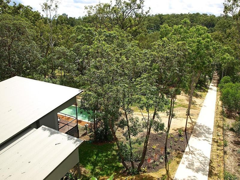 40 Woodlands Avenue, Camira QLD 4300