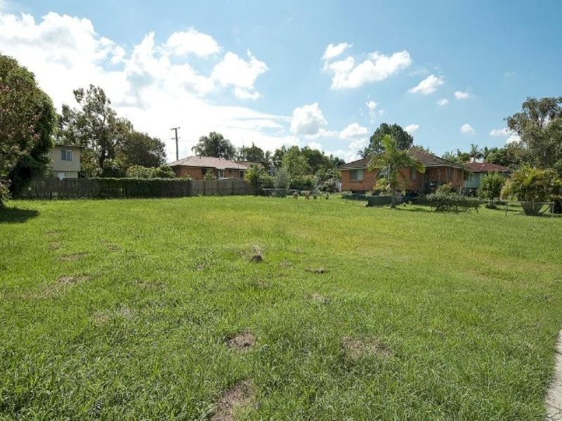 100 Sinclair Drive, Carole Park QLD 4300