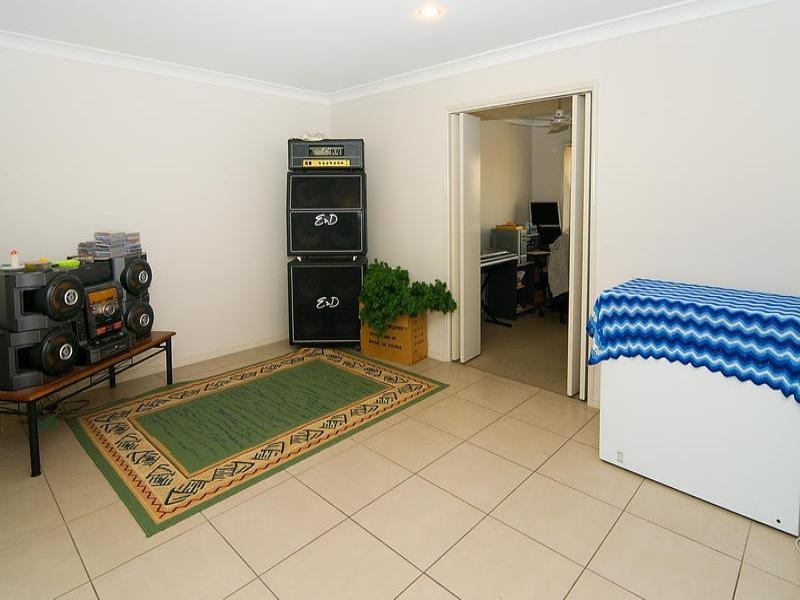 32 Mair Drive, Goodna QLD 4300