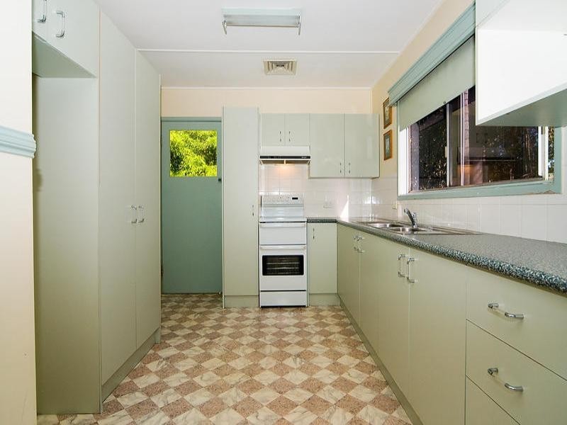 5 Frangipani Street, Bellbird Park QLD 4300