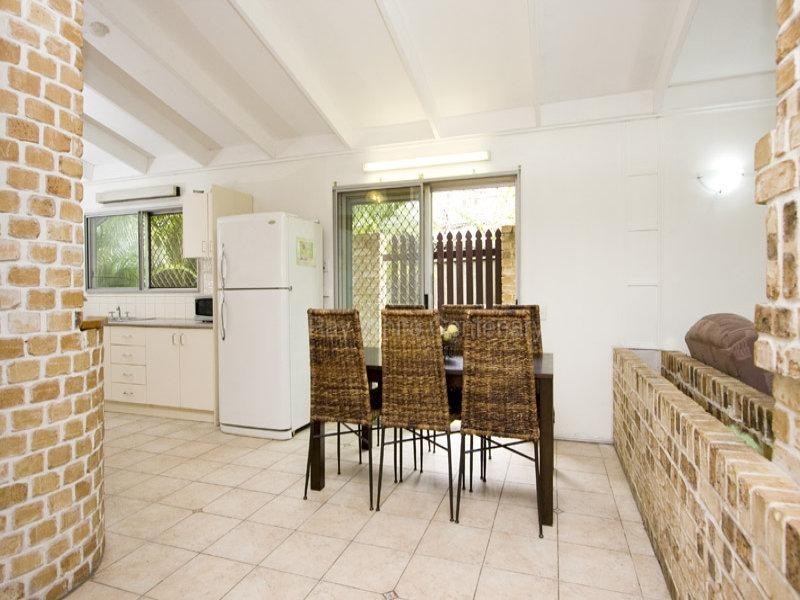 130 Redbank Plains Road, Bellbird Park QLD 4300