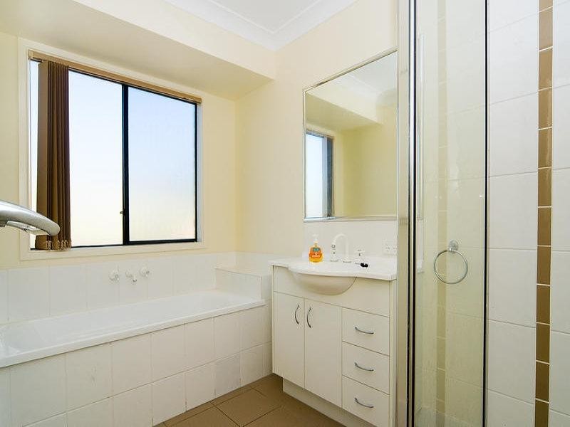 2 Kitching Court, Collingwood Park QLD 4301