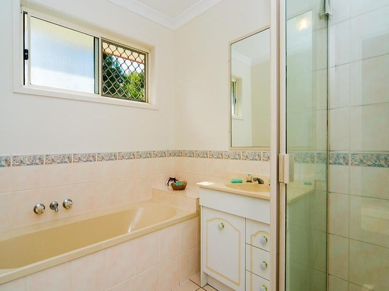 16 Rubicon Court, Collingwood Park QLD 4301