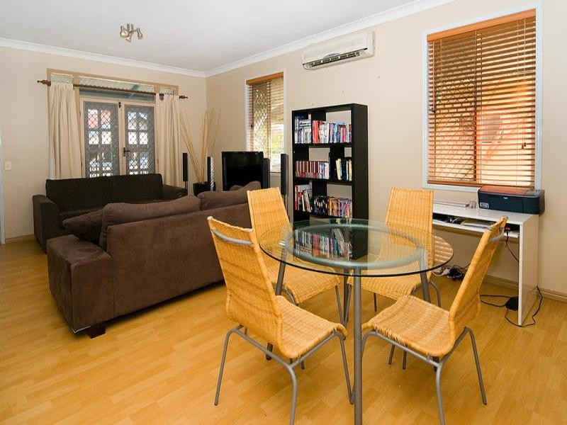 5 Owen Stanley Place, Darra QLD 4076