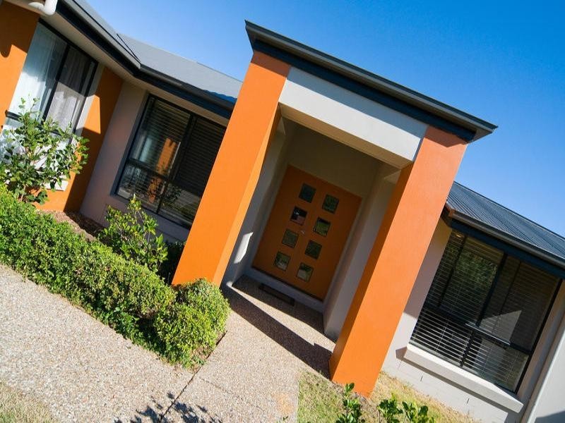 17 Holterman, Redbank Plains QLD 4301