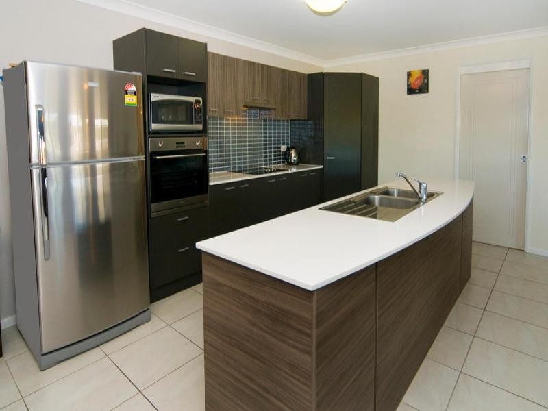 17 Holterman, Redbank Plains QLD 4301