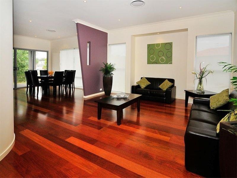 14 Higgins Street, Collingwood Park QLD 4301