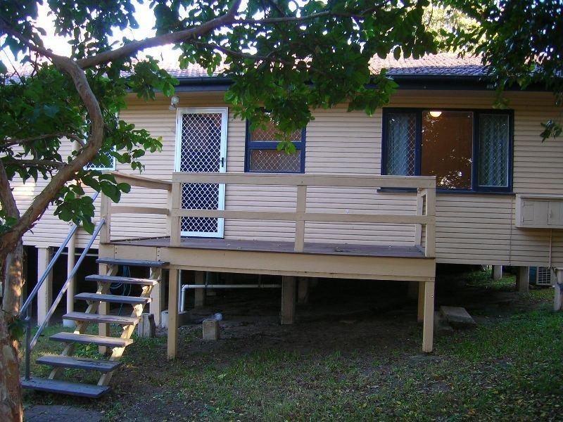 5 STANLEY Street, Goodna QLD 4300