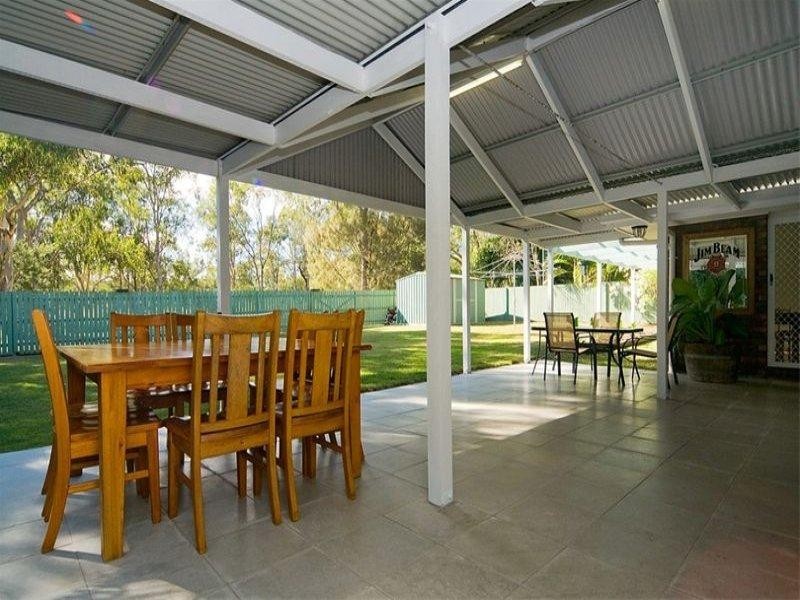 6 Rosa Court, Camira QLD 4300