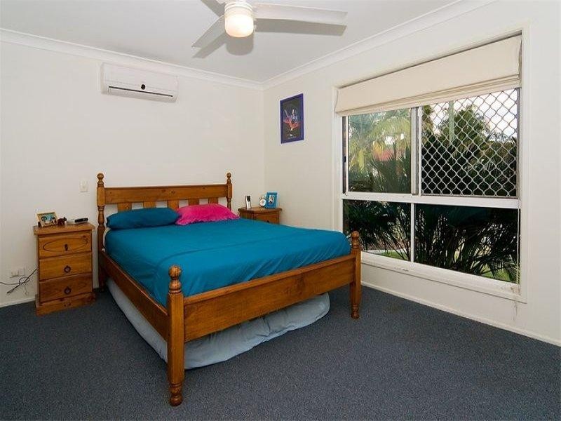 6 Rosa Court, Camira QLD 4300