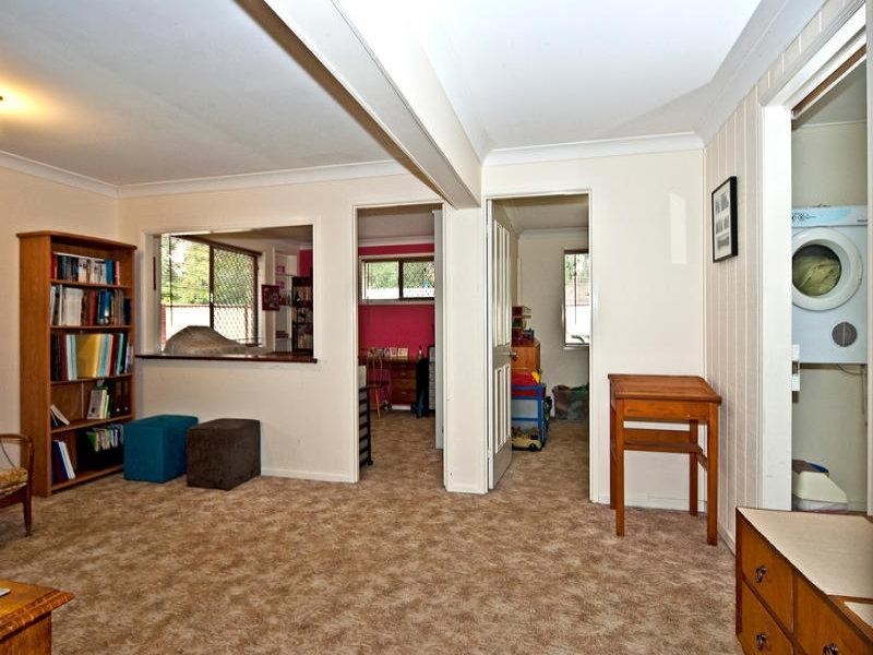 33 Hannant Street, Collingwood Park QLD 4301