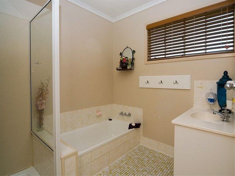 38 Cashmere Street, Redbank Plains QLD 4301