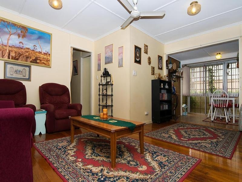 29 Child Street, Riverview QLD 4303