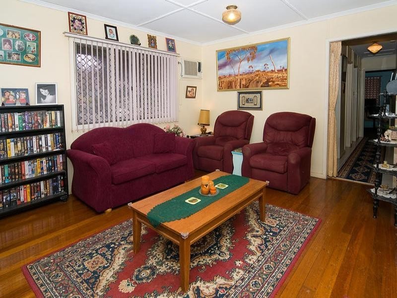 29 Child Street, Riverview QLD 4303